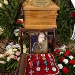 24.11.2020. Ożarów. Pogrzeb kapitana Zbigniew Blinowskiego / Emilia Sitarska / Radio Kielce