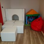 17.11.2020 Ożarów. Nowe przedszkole, które znajduje się w Zespole Szkół im. Marii Skłodowskiej-Curie / Emilia Sitarska / Radio Kielce