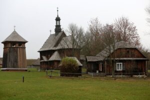 21.11.2020. Tokarnia. Skansen / Robert Felczak / Radio Kielce