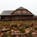 21.11.2020. Tokarnia. Skansen / Robert Felczak / Radio Kielce