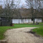 21.11.2020. Tokarnia. Skansen / Robert Felczak / Radio Kielce