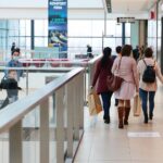 28.11.2020. Kielce. Oblężone kieleckie galerie handlowe / Wiktor Taszłow / Radio Kielce