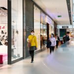 28.11.2020. Kielce. Oblężone kieleckie galerie handlowe / Wiktor Taszłow / Radio Kielce