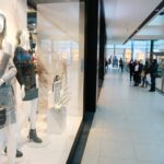 28.11.2020. Kielce. Oblężone kieleckie galerie handlowe / Wiktor Taszłow / Radio Kielce