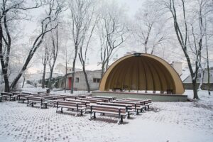 29.11.2020. Kielce. Zima w Kielcach / Wiktor Taszłow / Radio Kielce