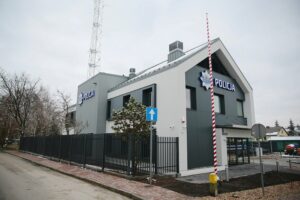 Chmielnik. Komisariat policji / Fot. Wiktor Taszłow - Radio Kielce