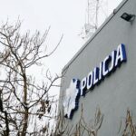30.11.2020. Chmielnik. Komisariat policji / Wiktor Taszłow / Radio Kielce