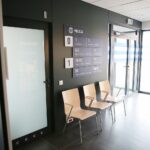 30.11.2020. Chmielnik. Komisariat policji / Wiktor Taszłow / Radio Kielce