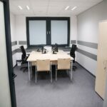 30.11.2020. Chmielnik. Komisariat policji / Wiktor Taszłow / Radio Kielce