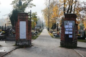 31.10.2020. Kielce. Cmentarz Stary / Wiktor Taszłow / Radio Kielce