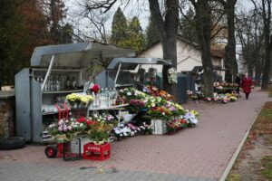 14.11.2020. Kielce. Cmentarz Stary / Wiktor Taszłow / Radio Kielce