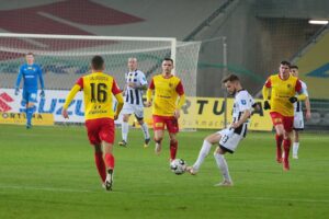 14.11.2020. Kielce. 12. kolejka Fortuna 1 Ligi Korona Kielce - Sandecja Nowy Sącz / Wiktor Taszłow / Radio Kielce