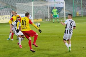 14.11.2020. Kielce. 12. kolejka Fortuna 1 Ligi Korona Kielce - Sandecja Nowy Sącz / Wiktor Taszłow / Radio Kielce