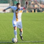 15.11.2020. Łagów. 20. kolejka piłkarskiej III ligi. ŁKS Probudex - KSZO 1929 Ostrowiec / Wiktor Taszłow / Radio Kielce