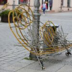 16.11.2020. Kielce. Montaż świątecznych iluminacji / Wiktor Taszłow / Radio Kielce