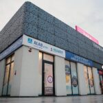 17.11.2020 Kielce. Punkt pobrań wymazów przy ul. Wapiennikowej / Wiktor Taszłow / Radio Kielce