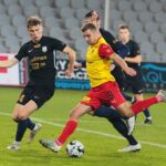 18.11.2020 Kielce. Fortuna 1 Liga. Korona Kielce - Stomil Olsztyn / Wiktor Taszłow / Radio Kielce