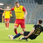 18.11.2020 Kielce. Fortuna 1 Liga. Korona Kielce - Stomil Olsztyn / Wiktor Taszłow / Radio Kielce