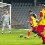18.11.2020 Kielce. Fortuna 1 Liga. Korona Kielce - Stomil Olsztyn / Wiktor Taszłow / Radio Kielce