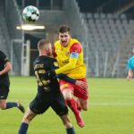 18.11.2020 Kielce. Fortuna 1 Liga. Korona Kielce - Stomil Olsztyn / Wiktor Taszłow / Radio Kielce