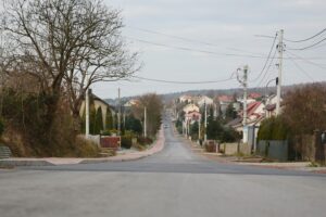 24.11.2020. Masłów Drugi. Otwarcie drogi powiatowej / Wiktor Taszłow / Radio Kielce