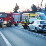 24.11.2020. Cedzyna. Wypadek trzech aut / Wiktor Taszłow / Radio Kielce