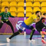 25.11.2020. Kielce. 8. kolejka Ligi Mistrzów. Łomża Vive Kielce - Vardar Skopje / Wiktor Taszłow / Radio Kielce