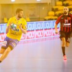 25.11.2020. Kielce. 8. kolejka Ligi Mistrzów. Łomża Vive Kielce - Vardar Skopje / Wiktor Taszłow / Radio Kielce