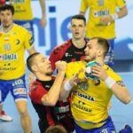 25.11.2020. Kielce. 8. kolejka Ligi Mistrzów. Łomża Vive Kielce - Vardar Skopje / Wiktor Taszłow / Radio Kielce