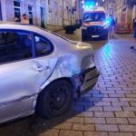 01.08.2020. Kielce. Pijany kierowca pędził osobowym seatem wzdłuż ulicy Sienkiewicza / Michał Karoński/Facebook