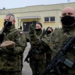 12.12.2020 Świętoszów. Przysięga świętokrzyskich Terytorialsów / starszy szeregowy Daniel Woś / ŚWOT