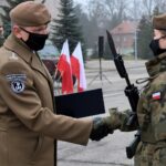 12.12.2020 Świętoszów. Przysięga świętokrzyskich Terytorialsów / starszy szeregowy Daniel Woś / ŚWOT