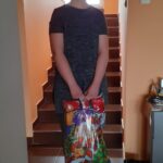 06.12.2020. Sandomierz. Podopieczni Ośrodka „Radość Życia” otrzymali mikołajkowe paczki / Caritas Diecezji Sandomierskiej