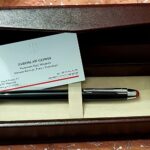 Pióro wieczne z polskim bursztynem przekazane na rzecz licytacji przez Jarosława Gowina - wicepremiera, ministra rozwoju pracy i technologii / mat. prasowe