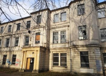 Centrum Zdrowia Psychicznego dla dzieci i młodzieży. Budynek przy ul. Mielczarskiego w Łodzi / Magdalena Dąbek / Radio Łódź