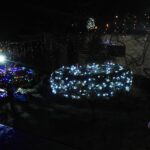 25.12.2020 Doły Biskupie. Świąteczne iluminacje na posesji Jerzego Trojanowskiego / Emilia Sitarska / Radio Kielce