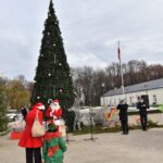 04.12.2020. Końskie. Oficjalne rozświetlenie choinki miejskiej / Magdalena Galas-Klusek / Radio Kielce