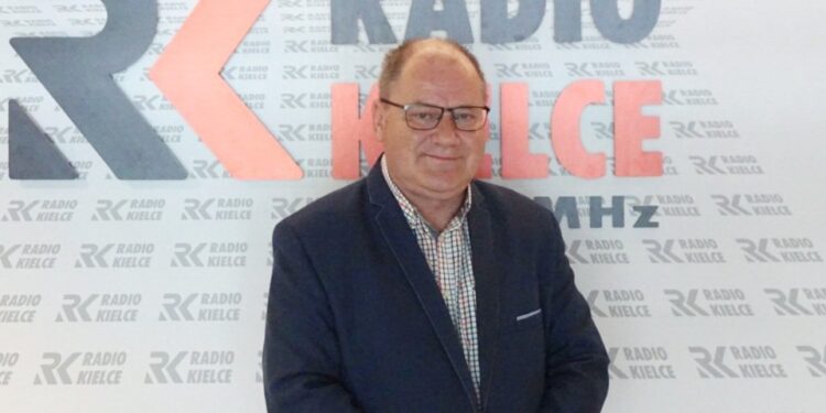 Tadeusz Sikora - dyrektor Muzeum Wsi Kieleckiej / Aneta Cielibała-Gil / Radio Kielce