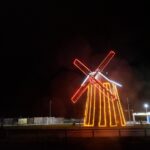 25.12.2020 Krasocin. Zabytkowy wiatrak i jego iluminacja / Dionizy Krawczyński / Radio Kielce