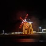 25.12.2020 Krasocin. Zabytkowy wiatrak i jego iluminacja / Dionizy Krawczyński / Radio Kielce