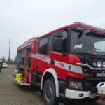 21.12.2020. Potok Wielki. Nowe wyposażenie wozu bojowego OSP Potok Wielki / Ewa Pociejowska-Gawęda / Radio Kielce