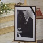 31.12.2020. Jędrzejów. Ostatnie pożegnanie Jerzego Jedlińskiego / Ewa Pociejowska-Gawęda / Radio Kielce