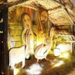 20.12.2020. Wolica-Tokarnia. Szopka bożonarodzeniowa w sanktuarium Maksymiliana Marii Kolbego / Jarosław Kubalski / Radio Kielce