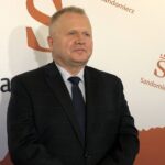 17.12.2020. Sandomierz. Na zdjęciu: Janusz Stasiak - zastępca burmistrza Sandomierza / Grażyna-Szlęzak-Wójcik / Radio Kielce