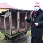 24.12.2020. Sandomierz. Żywa szopka. Na zdjęciu: biskup Krzysztof Nitkiewicz / Grażyna Szlęzak-Wójcik / Radio Kielce