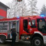 11.12.2020. Kozubów. Przekazanie nowego wozu ratowniczo-gaśniczego / Marta Gajda / Radio Kielce
