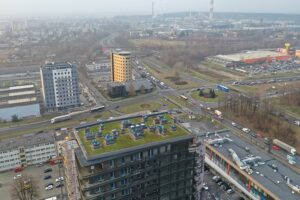 18.2020 Kielce. Wieżowiec Plaza Tower / Jarosław Kubalski / Radio Kielce