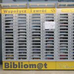 21.12.2020. Kielce. Otwarcie bibliomatu przy Wojewódzkiej Bibliotece Publicznej w Kielcach / Jarosław Kubalski / Radio Kielce