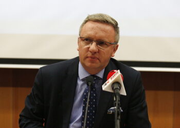 28.05.2018 Kielce. UJK. Sekretarz Stanu Szefa Gabinetu Prezydenta RP prof. UJ dr hab. Krzysztof Szczerski podczas konferencji „Racja stanu Polski w Europie” / Jarosław Kubalski / Radio Kielce