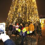 06.12.2020 Kielce. Włączenie iluminacji choinki na Rynku / Jarosław Kubalski / Radio Kielce